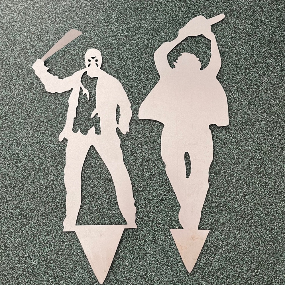 Halloween Lawn Decor Shadow Casters Metal Slasher Stakes Set of 2 Silver 11.5in